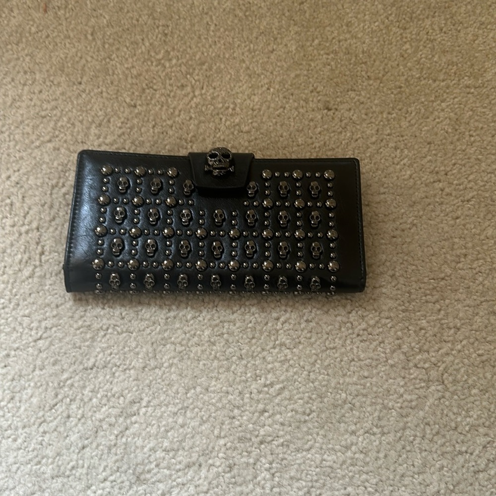 Black wallet